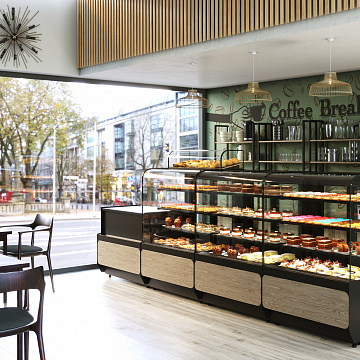 Кондитерские витрины KR70 RADIUS